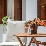 Lägenhet Naxos Center