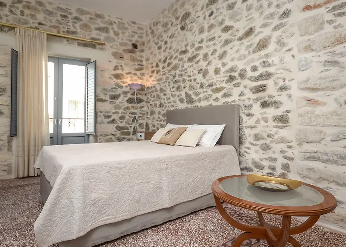 Naxos Center * Naxos City