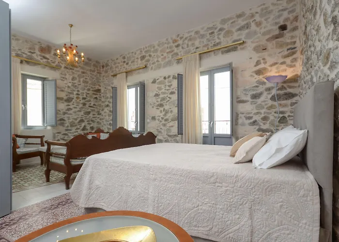 Naxos Center 아파트 *